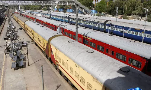 Chennai सबअर्बन नेटवर्क के विस्तार के लिए अरक्कोणम-चेंगलपट्टू डबलिंग प्रोजेक्ट को 993 करोड़ की मंजूरी Chennai सबअर्बन नेटवर्क के विस्तार के लिए अरक्कोणम-चेंगलपट्टू डबलिंग प्रोजेक्ट को 993 करोड़ की मंजूरी