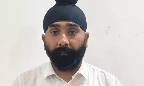 सट्टा खाईवाल गुड्डा सरदार ने एसपी दफ्तर में किया सरेंडर