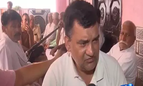 दीपिका दहेज मामले में परिवार का आरोप, CM योगी से आरोपियों की संपत्ति गिराने की मांग दीपिका दहेज मामले में परिवार का आरोप, CM योगी से आरोपियों की संपत्ति गिराने की मांग