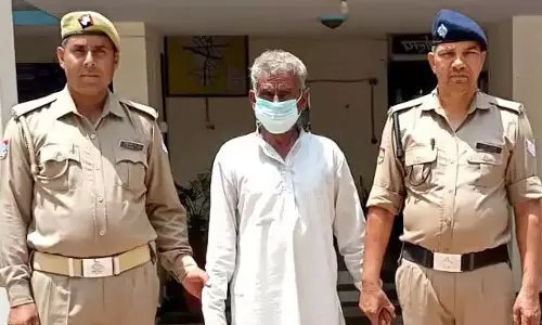 Haridwar: तीन वर्षीय बच्चे के अपहरण का फरार आरोपी पुलिस गिरफ्त में Haridwar: तीन वर्षीय बच्चे के अपहरण का फरार आरोपी पुलिस गिरफ्त में