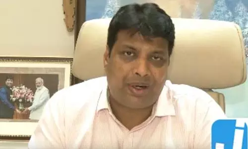 शशि थरूर के बयान पर भाजपा नेता बोले, एसआईआर पर कांग्रेस अपना रही दोहरा रवैया शशि थरूर के बयान पर भाजपा नेता बोले, एसआईआर पर कांग्रेस अपना रही दोहरा रवैया