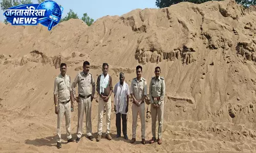 अवैध उत्खनन पर खनिज विभाग की बड़ी कार्रवाई, 2 पोकलेन जब्त अवैध उत्खनन पर खनिज विभाग की बड़ी कार्रवाई, 2 पोकलेन जब्त