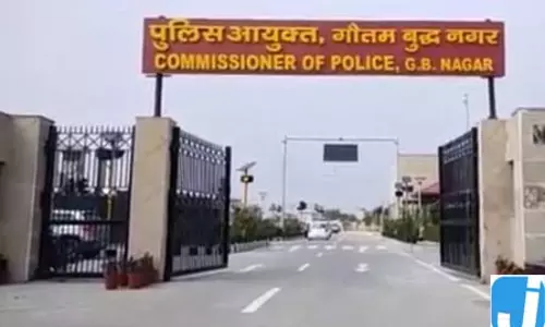 यातायात नियम तोड़ने वालों पर सख्ती, तीन दिन में 22 हजार से अधिक वाहनों पर कार्रवाई यातायात नियम तोड़ने वालों पर सख्ती, तीन दिन में 22 हजार से अधिक वाहनों पर कार्रवाई