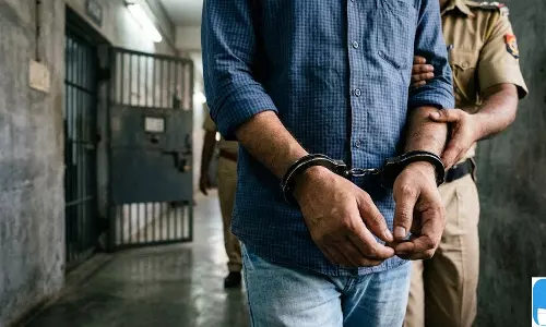 मॉब लिंचिंग मामले में क्राइम ब्रांच ने दो और आरोपियों को किया गिरफ्तार मॉब लिंचिंग मामले में क्राइम ब्रांच ने दो और आरोपियों को किया गिरफ्तार