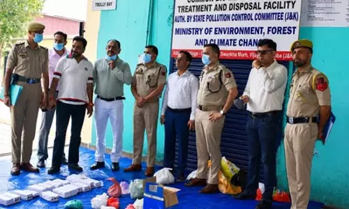 रियासी पुलिस ने जब्त 8 किलोग्राम से अधिक मादक पदार्थों को नष्ट किया रियासी पुलिस ने जब्त 8 किलोग्राम से अधिक मादक पदार्थों को नष्ट किया