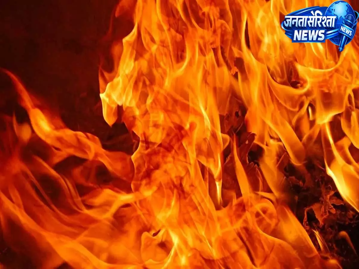 दिल्ली: ससुराल के बाहर आत्महत्या, सोशल मीडिया रील में पत्नी को ठहराया जिम्मेदार दिल्ली: ससुराल के बाहर आत्महत्या, सोशल मीडिया रील में पत्नी को ठहराया जिम्मेदार