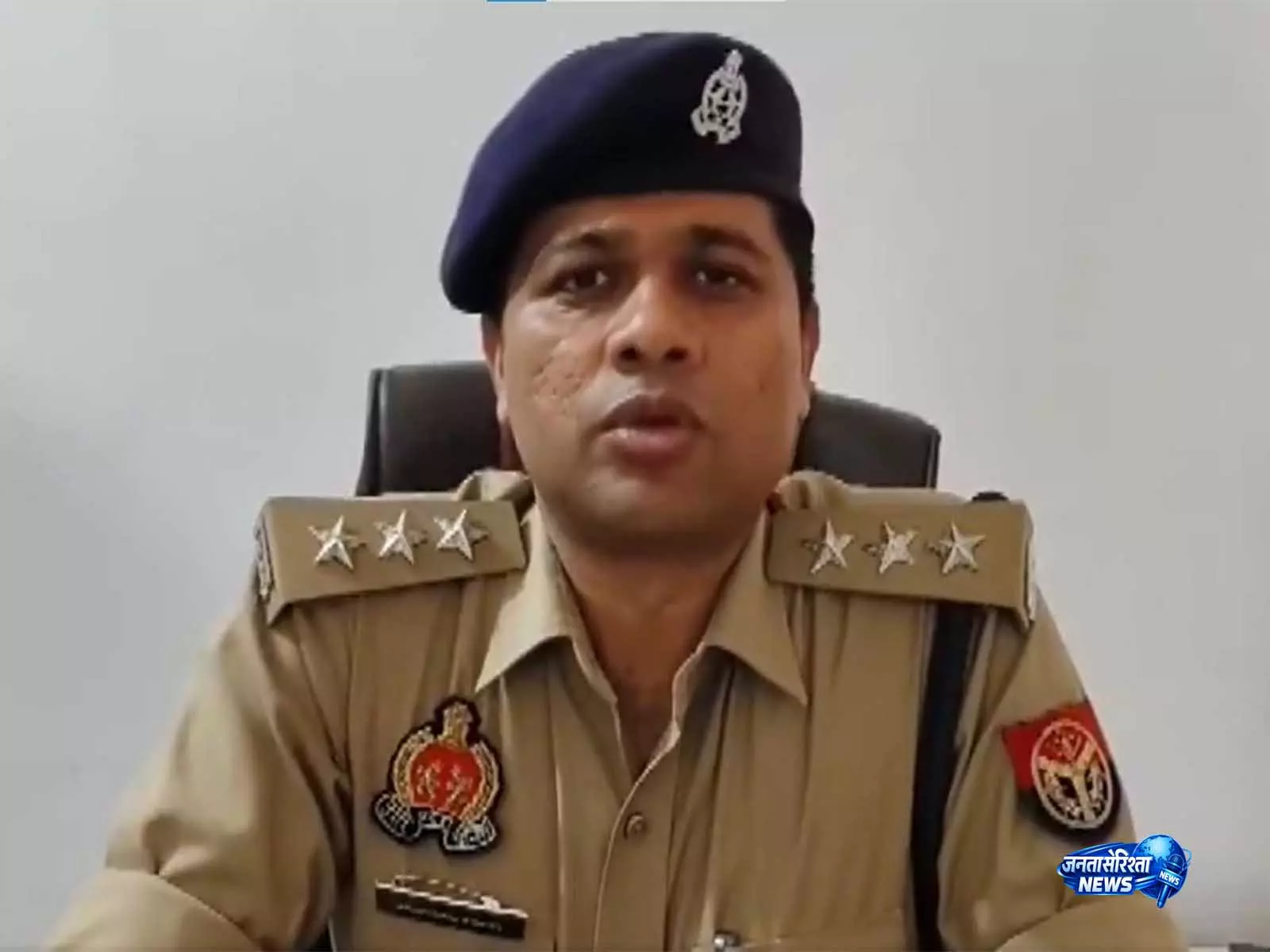 बिजनौर में नाबालिग को Kashmir ले जाकर कथित धर्म परिवर्तन का मामला दर्ज बिजनौर में नाबालिग को Kashmir ले जाकर कथित धर्म परिवर्तन का मामला दर्ज