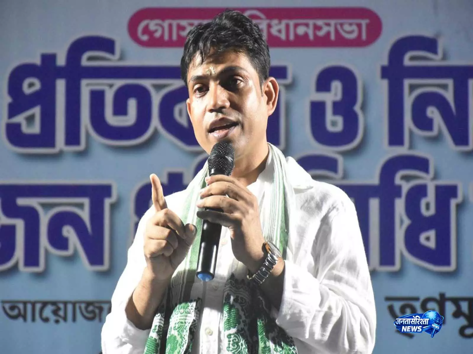 फाल्टा री-पोल से नाम वापस लेने का जहांगीर खान का निजी फैसला: TMC ने BJP के दबाव का आरोप लगाया फाल्टा री-पोल से नाम वापस लेने का जहांगीर खान का निजी फैसला: TMC ने BJP के दबाव का आरोप लगाया