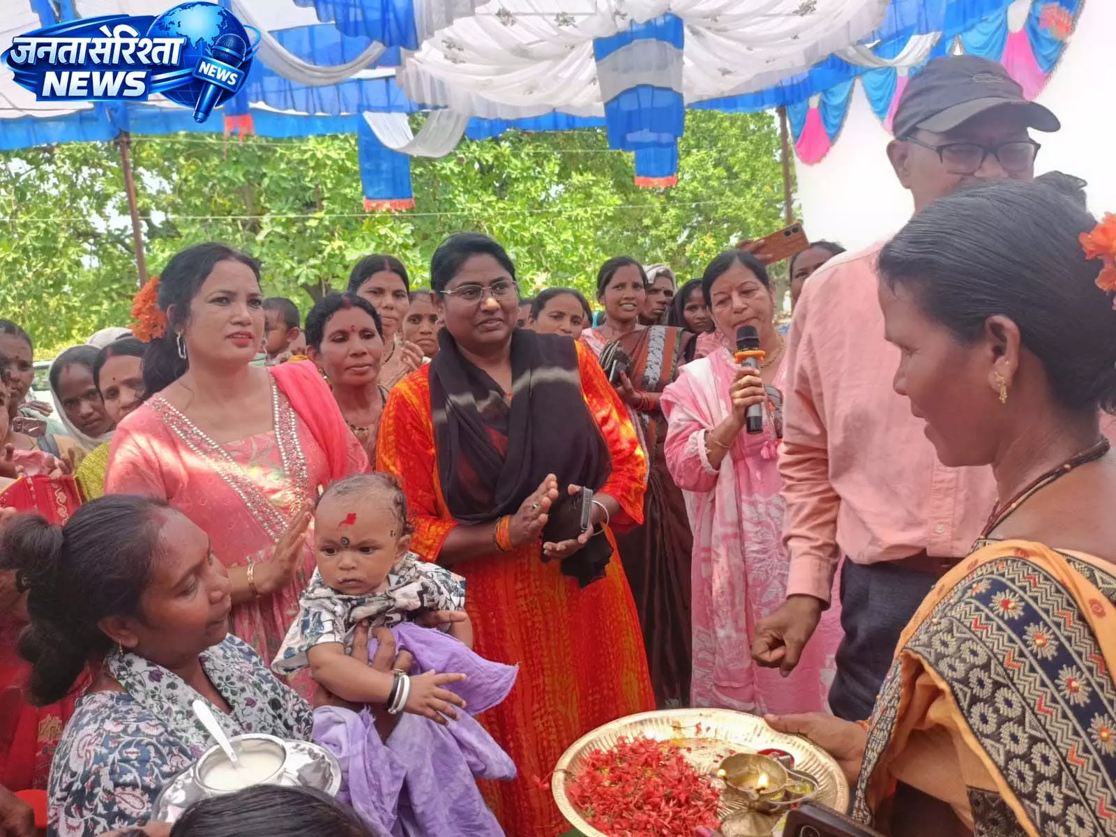 पामगल के समाधान शिविर में उमड़ा जनसैलाब पामगल के समाधान शिविर में उमड़ा जनसैलाब