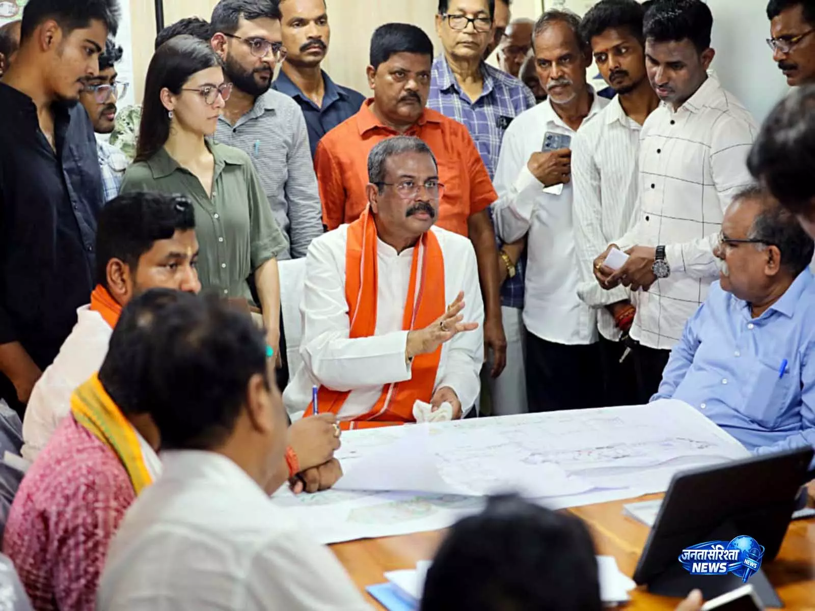 री-NEET तैयारियों को लेकर धर्मेंद्र प्रधान की हाई-लेवल बैठक, कड़े सुरक्षा इंतजाम के निर्देश री-NEET तैयारियों को लेकर धर्मेंद्र प्रधान की हाई-लेवल बैठक, कड़े सुरक्षा इंतजाम के निर्देश