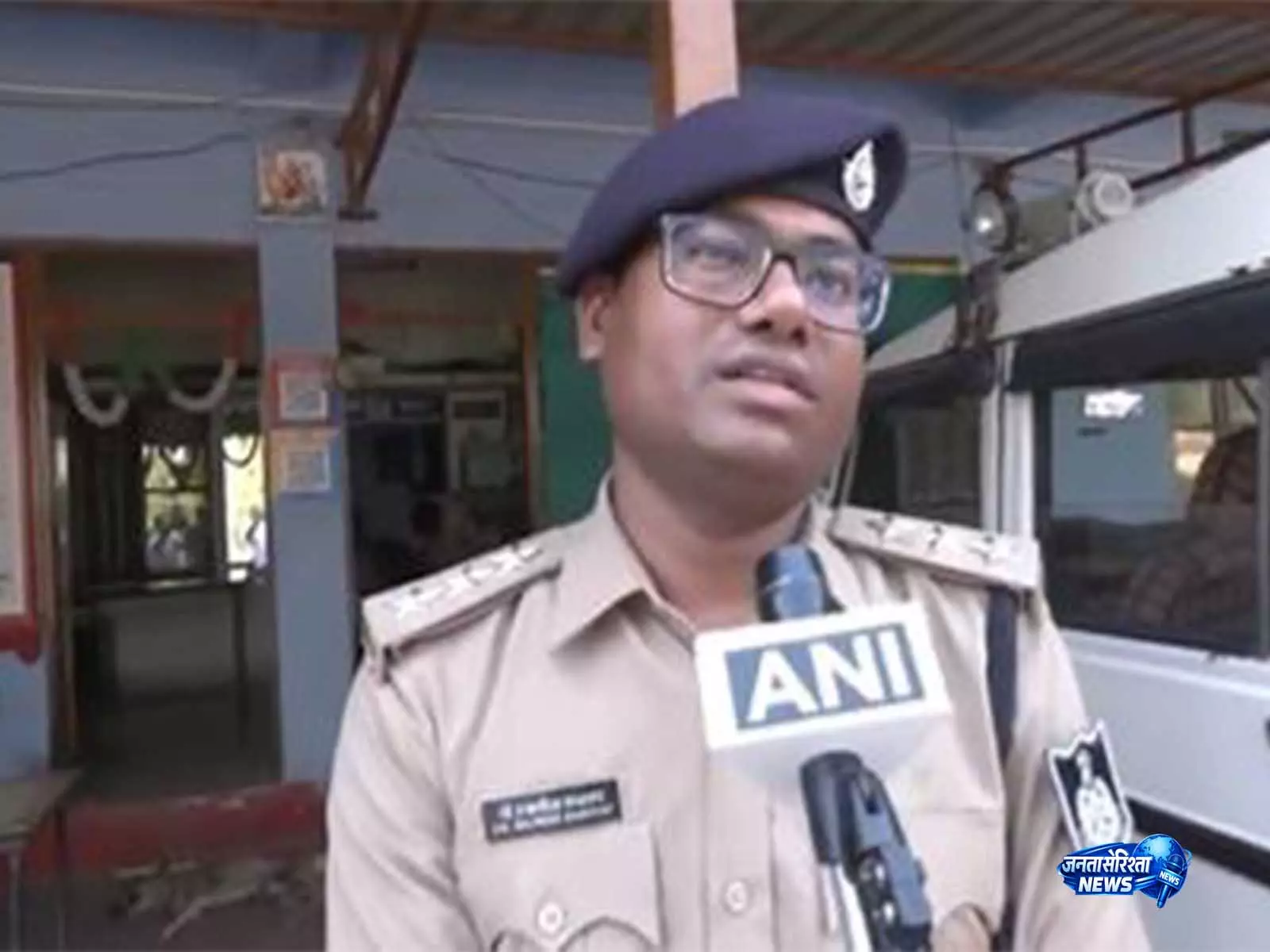 त्विशा शर्मा मौत मामले में आरोपियों को पकड़ने के लिए SIT, लोकल टीमें तैनात: मध्य प्रदेश पुलिस त्विशा शर्मा मौत मामले में आरोपियों को पकड़ने के लिए SIT, लोकल टीमें तैनात: मध्य प्रदेश पुलिस
