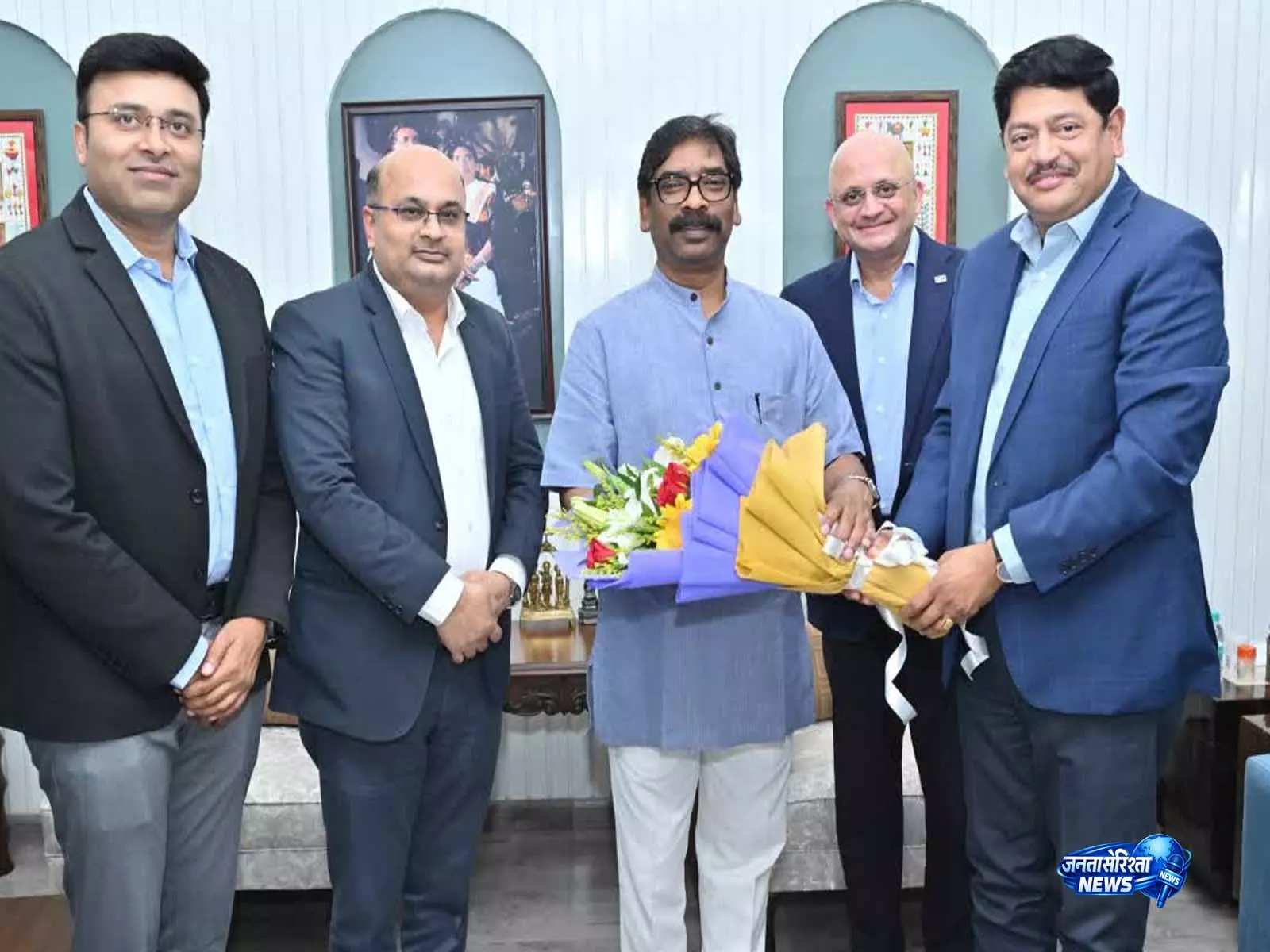 झारखंड के औद्योगिक विकास पर CII प्रतिनिधिमंडल की मुख्यमंत्री हेमंत सोरेन से मुलाकात झारखंड के औद्योगिक विकास पर CII प्रतिनिधिमंडल की मुख्यमंत्री हेमंत सोरेन से मुलाकात