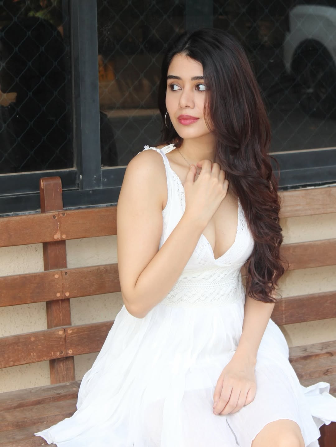 आरती छिकारा का सिजलिंग लुक