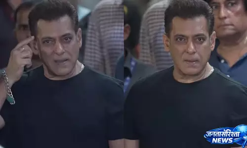 Salman Khan का पैपराज़ी पर गुस्सा, अस्पताल में तस्वीरें लेने पर निजता के उल्लंघन की चेतावनी Salman Khan का पैपराज़ी पर गुस्सा, अस्पताल में तस्वीरें लेने पर निजता के उल्लंघन की चेतावनी
