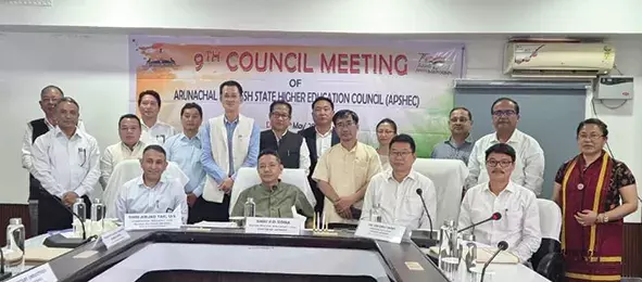 Arunachal: सोना उच्च शिक्षा संस्थानों में उच्च स्तरीय बुनियादी ढांचे के निर्माण की वकालत करता है Arunachal: सोना उच्च शिक्षा संस्थानों में उच्च स्तरीय बुनियादी ढांचे के निर्माण की वकालत करता है