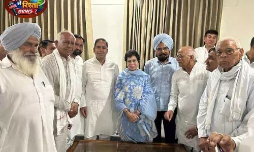 Sirsa में बढ़ते कैंसर मामले, सांसद ने सरकार पर आरोप लगाया Sirsa में बढ़ते कैंसर मामले, सांसद ने सरकार पर आरोप लगाया
