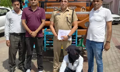 Kaithal: मजदूर बनकर पहुंचे चोर, सरकारी पाइप लाइन से लाखों का सामान चोरी Kaithal: मजदूर बनकर पहुंचे चोर, सरकारी पाइप लाइन से लाखों का सामान चोरी