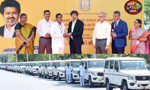 Chennai CM विजय ने ₹2.90 करोड़ के 40 नए वाहनों को हरी झंडी दिखाई