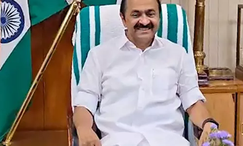 सतीशन सरकार ने सिल्वर लाइन भूमि अधिग्रहण रद्द किया, प्रदर्शनकारियों के खिलाफ दर्ज मामले वापस