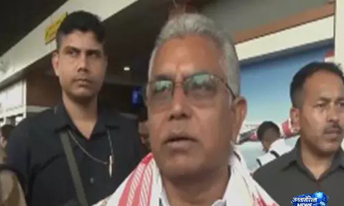 हम पहाड़ों में पंचायत राज शुरू करेंगे: पश्चिम बंगाल के मंत्री Dilip Ghosh हम पहाड़ों में पंचायत राज शुरू करेंगे: पश्चिम बंगाल के मंत्री Dilip Ghosh