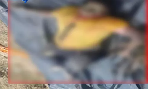 खारुन नदी में अज्ञात व्यक्ति का शव बरामद, पहचान की कोशिश जारी