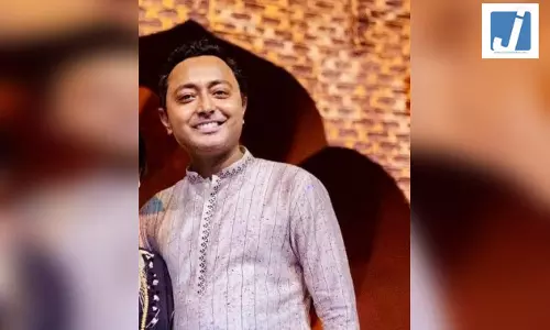 पुलिस ने तृणमूल पार्षद को हिरासत में लिया पुलिस ने तृणमूल पार्षद को हिरासत में लिया