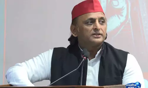 अखिलेश यादव ने BJP पर आरक्षण लूटने का आरोप लगाया, UP शिक्षक भर्ती में 20,000 सीटों के घोटाले का दावा किया