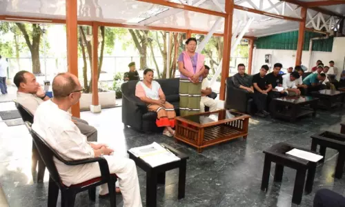 Manipur : अपहृत छह लोगों की तलाश तेज, पादरी सहित ग्रामीणों के अपहरण से तनाव बढ़ा