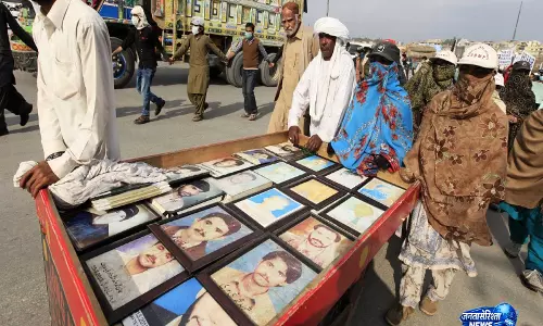 Pakistan पर ज़बरन गायब करने का सिलसिला जारी रखने का आरोप; छात्र और आम नागरिक लापता Pakistan पर ज़बरन गायब करने का सिलसिला जारी रखने का आरोप; छात्र और आम नागरिक लापता
