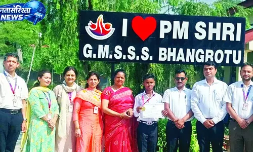 भंगरोटू स्कूल का होनहार दानवीर छाया भंगरोटू स्कूल का होनहार दानवीर छाया