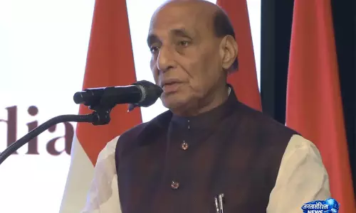 भारत एक परिवर्तनकारी दशक से गुज़र रहा है, कोई भी शक्ति इसे रोक नहीं सकती: Seoul में राजनाथ सिंह भारत एक परिवर्तनकारी दशक से गुज़र रहा है, कोई भी शक्ति इसे रोक नहीं सकती: Seoul में राजनाथ सिंह