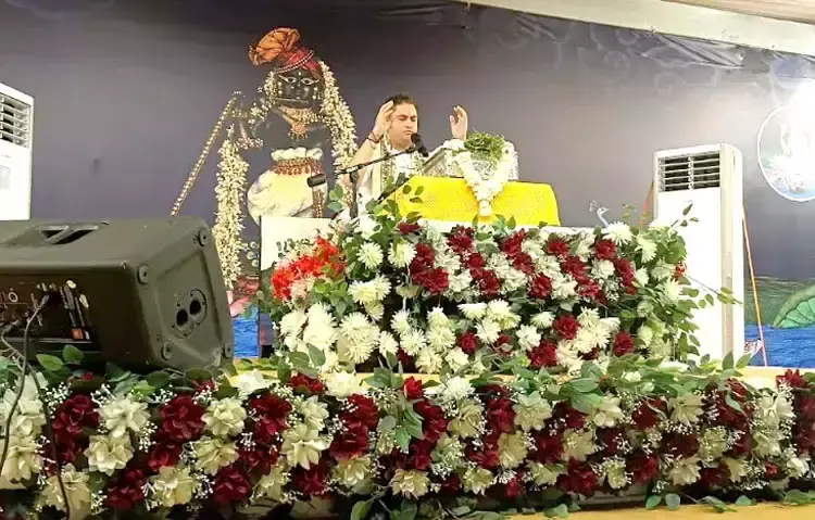 Haridwar: हर की पैड़ी में भक्तिमय माहौल, श्रीमद्भागवत कथा जारी Haridwar: हर की पैड़ी में भक्तिमय माहौल, श्रीमद्भागवत कथा जारी