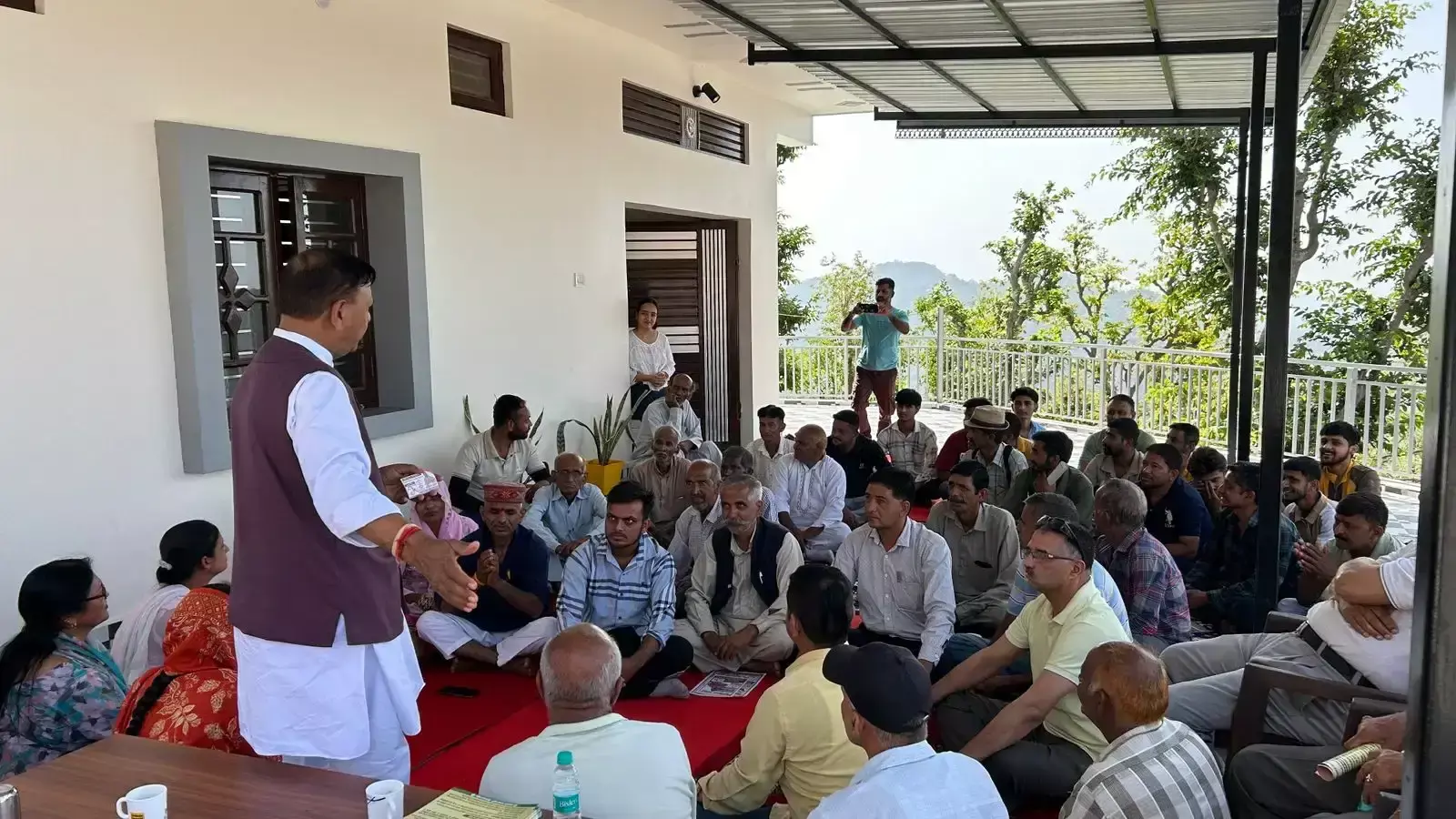 Nahan: कांग्रेस पर बरसे डॉ. बिंदल, लगाए गंभीर आरोप Nahan: कांग्रेस पर बरसे डॉ. बिंदल, लगाए गंभीर आरोप
