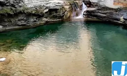 परेवा दह से घोड़ा कटोरा तक, भीषण गर्मी में बिहार की इन जगहों पर मिलेगा सुकून परेवा दह से घोड़ा कटोरा तक, भीषण गर्मी में बिहार की इन जगहों पर मिलेगा सुकून