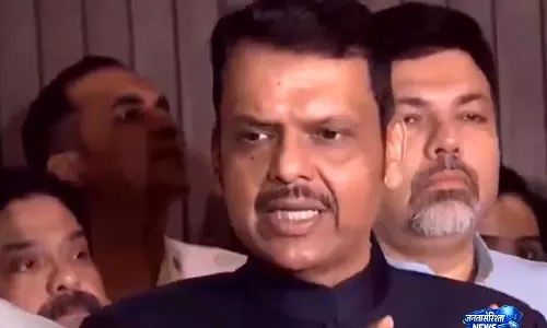महाराष्ट्र में पेट्रोल-डीजल की पर्याप्त आपूर्ति उपलब्ध: CM देवेंद्र फडणवीस