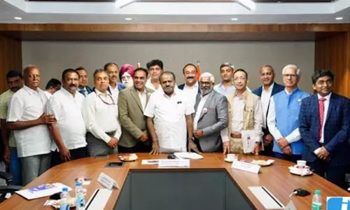 ई-बस और ई-ट्रकों को बढ़ावा देने के लिए कुमारस्वामी ने की उच्चस्तरीय बैठक