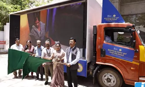 कर्नाटक सरकार ने पीएम सूर्य घर योजना को बढ़ावा देने के लिए एलईडी वैन अभियान शुरू किया कर्नाटक सरकार ने पीएम सूर्य घर योजना को बढ़ावा देने के लिए एलईडी वैन अभियान शुरू किया