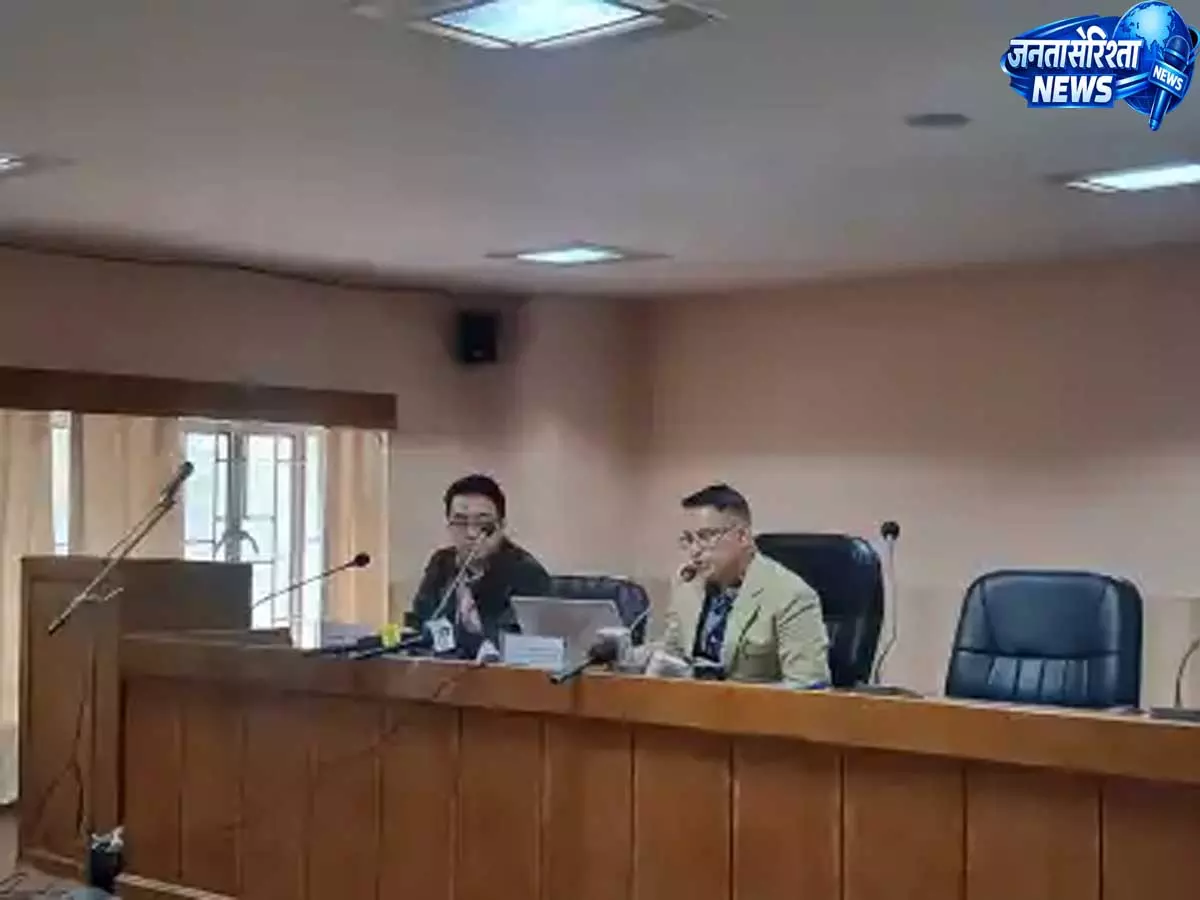 Gangtok: मतदाता सूची संशोधन शुरू होते ही सिक्किम राजनीतिक दलों में उठी चिंता Gangtok: मतदाता सूची संशोधन शुरू होते ही सिक्किम राजनीतिक दलों में उठी चिंता