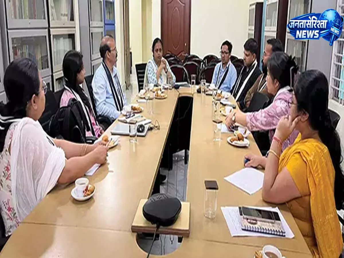 Arunachals के झरनों की रक्षा में वैज्ञानिक सहयोग आवश्यक: विशेषज्ञों की चेतावनी Arunachals के झरनों की रक्षा में वैज्ञानिक सहयोग आवश्यक: विशेषज्ञों की चेतावनी
