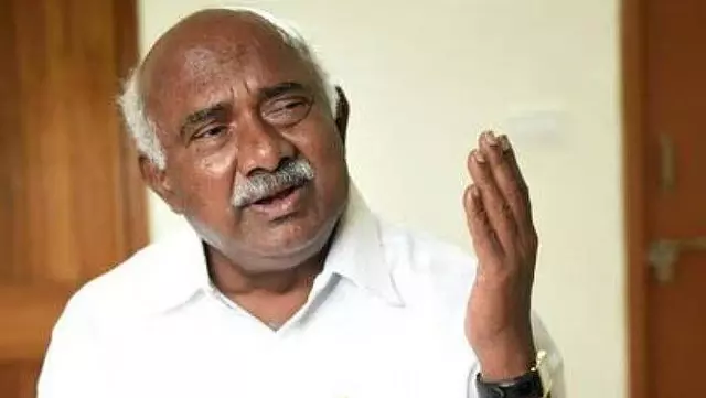 मैसूर में MLC अडगुरु विश्वनाथ पर मारपीट का मामला दर्ज, उधार पैसे विवाद से जुड़ा आरोप मैसूर में MLC अडगुरु विश्वनाथ पर मारपीट का मामला दर्ज, उधार पैसे विवाद से जुड़ा आरोप