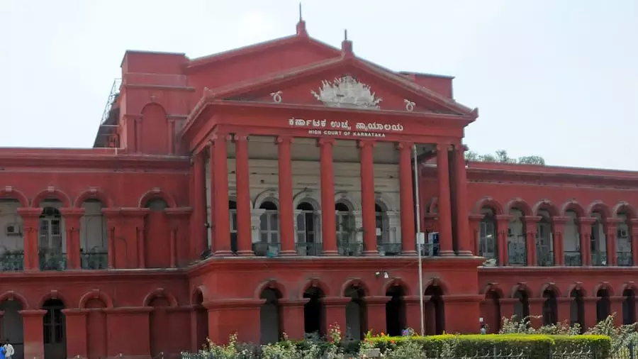 Karnataka : ट्रांसपोर्ट यूनियनों ने 20 मई की हड़ताल वापस ली, हाई कोर्ट के आदेश का असर Karnataka : ट्रांसपोर्ट यूनियनों ने 20 मई की हड़ताल वापस ली, हाई कोर्ट के आदेश का असर