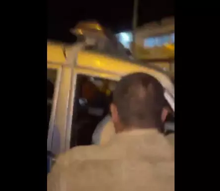 डायल 112 गाड़ी ने बाइक को रौंदा, युवक की हालत नाजुक डायल 112 गाड़ी ने बाइक को रौंदा, युवक की हालत नाजुक