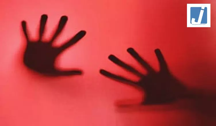 नाबालिग लड़ने का यौन शोषण, 40 वर्षीय आरोपी फरार, पुलिस ने शुरू की तलाश नाबालिग लड़ने का यौन शोषण, 40 वर्षीय आरोपी फरार, पुलिस ने शुरू की तलाश