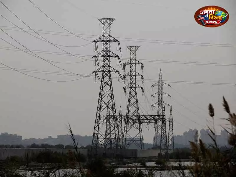 Punjab में लू का प्रकोप, बिजली की मांग 13,900 MW के शिखर पर, और बढ़ोतरी की उम्मीद Punjab में लू का प्रकोप, बिजली की मांग 13,900 MW के शिखर पर, और बढ़ोतरी की उम्मीद