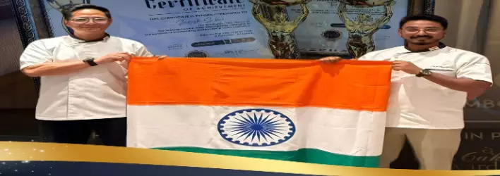 एशिया केक ऑस्कर में भारत की शानदार जीत, पासीघाट के शेफ्स ने दो अंतरराष्ट्रीय खिताब जीते एशिया केक ऑस्कर में भारत की शानदार जीत, पासीघाट के शेफ्स ने दो अंतरराष्ट्रीय खिताब जीते