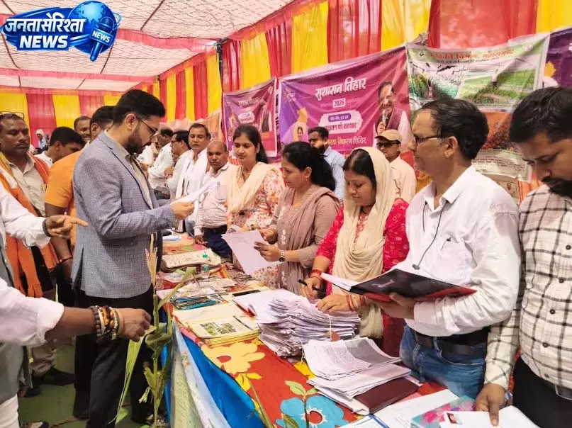 जिले में विकसित कृषि संकल्प अभियान के तहत कृषि रथ पहुंची शिविर में जिले में विकसित कृषि संकल्प अभियान के तहत कृषि रथ पहुंची शिविर में