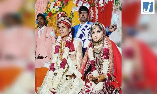 देवर के ताने और पति की मारपीट से तंग महिला की छत से गिरकर संदिग्ध मौत, परिजन सदमे में देवर के ताने और पति की मारपीट से तंग महिला की छत से गिरकर संदिग्ध मौत, परिजन सदमे में