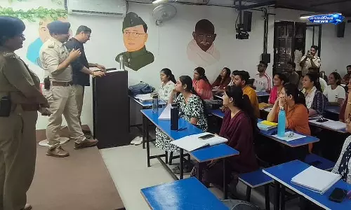 MP : आबकारी विभाग का ‘नशे से दूरी है ज़रूरी’ जागरूकता अभियान MP : आबकारी विभाग का ‘नशे से दूरी है ज़रूरी’ जागरूकता अभियान