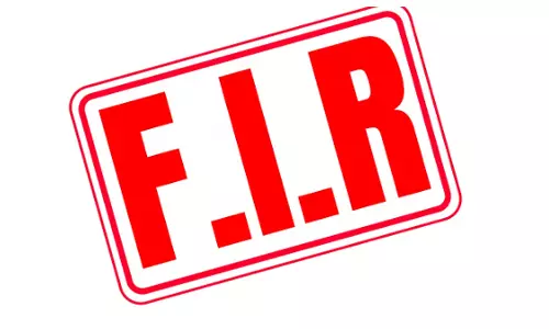 MP : सोशल मीडिया दोस्ती से शुरू हुआ मामला स्टॉकिंग तक पहुंचा, बिहार के युवक पर केस दर्ज MP : सोशल मीडिया दोस्ती से शुरू हुआ मामला स्टॉकिंग तक पहुंचा, बिहार के युवक पर केस दर्ज