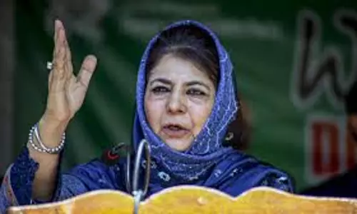 Srinagar: भाजपा की आलोचना में मुफ्ती का बयान चर्चा में Srinagar: भाजपा की आलोचना में मुफ्ती का बयान चर्चा में